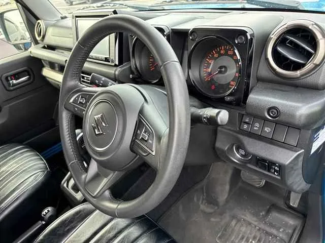 SUZUKI JIMNY SIERRA 2023