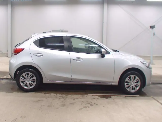 MAZDA MAZDA2 2023