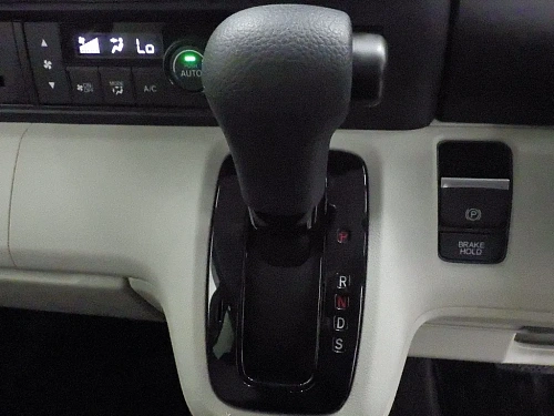 HONDA N BOX 2023