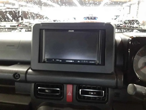 SUZUKI JIMNY SIERRA 2023